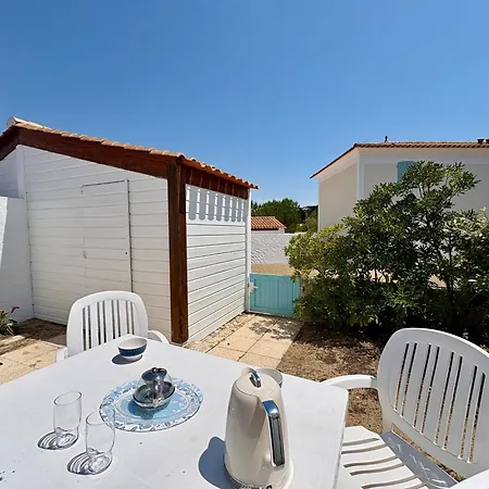 Hébergement de vacances Maison Charmante Proche - 4 Pers. - Fr-1-323-626